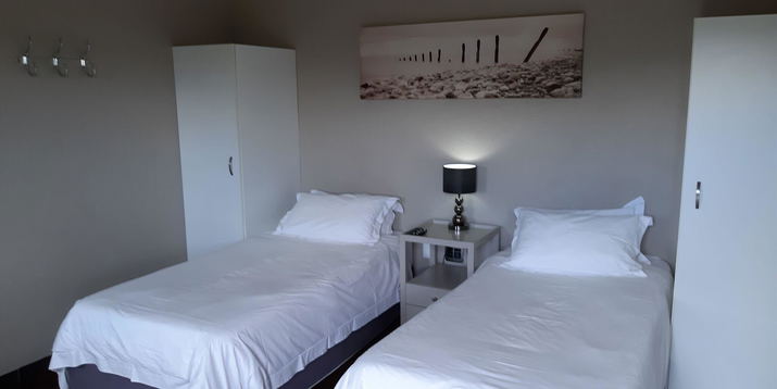 Twin Rooms