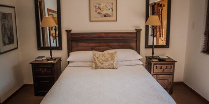 Double ensuite with full bathroom