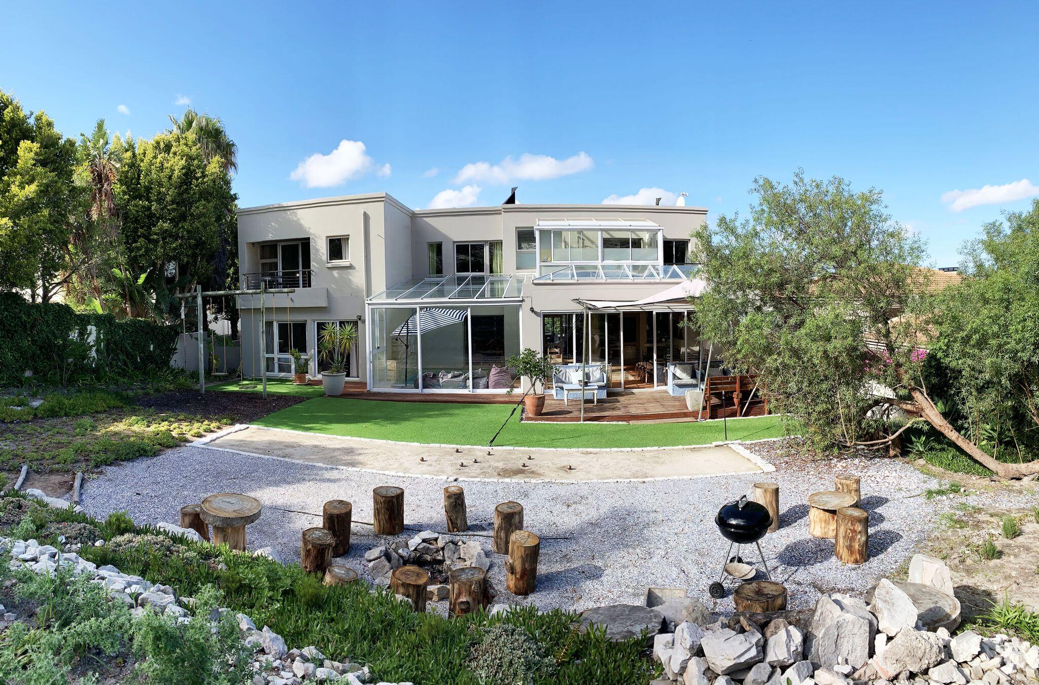 A Spacious Eight Bedroom Holiday Home