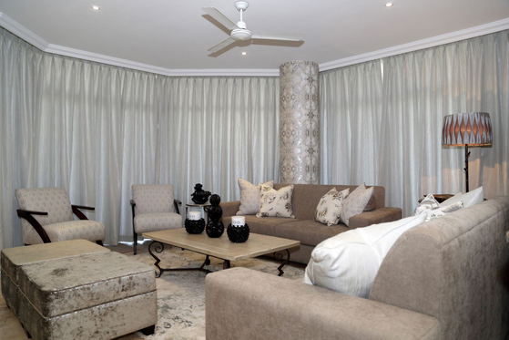 Lounge area
