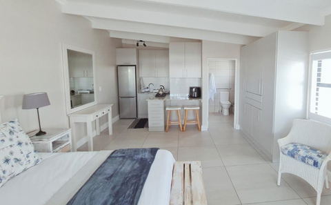 Casa Del Mar Studio Apartments Dwarskersbos