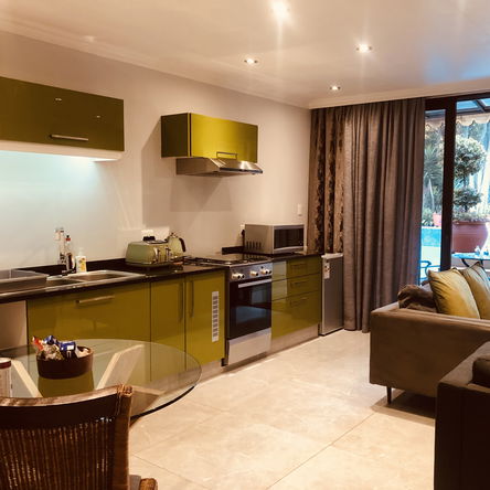 Self-Catering Olive Suite 