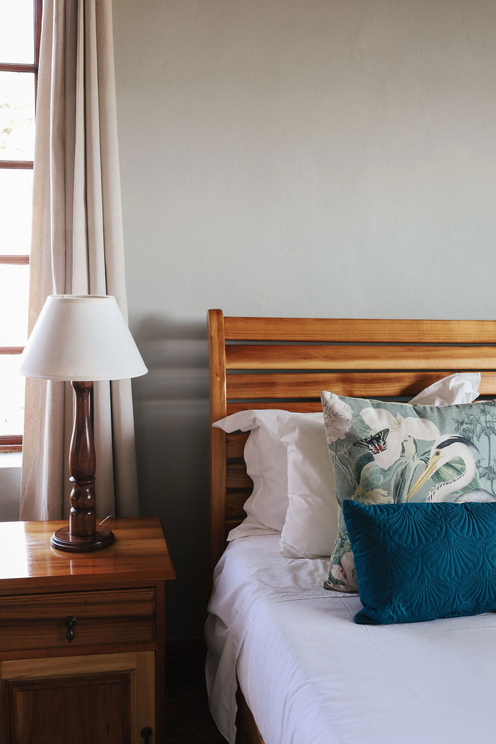 Room 4 Standard Upstairs Queen perfect for a couples retreat with a comfortable queen size bed and the best view overlooking the Drakensberg Mountains 