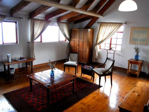 Lounge Area In The Upstairs Bedroom In The Vergezient Lodge At Drakensberg Mountain Retreat