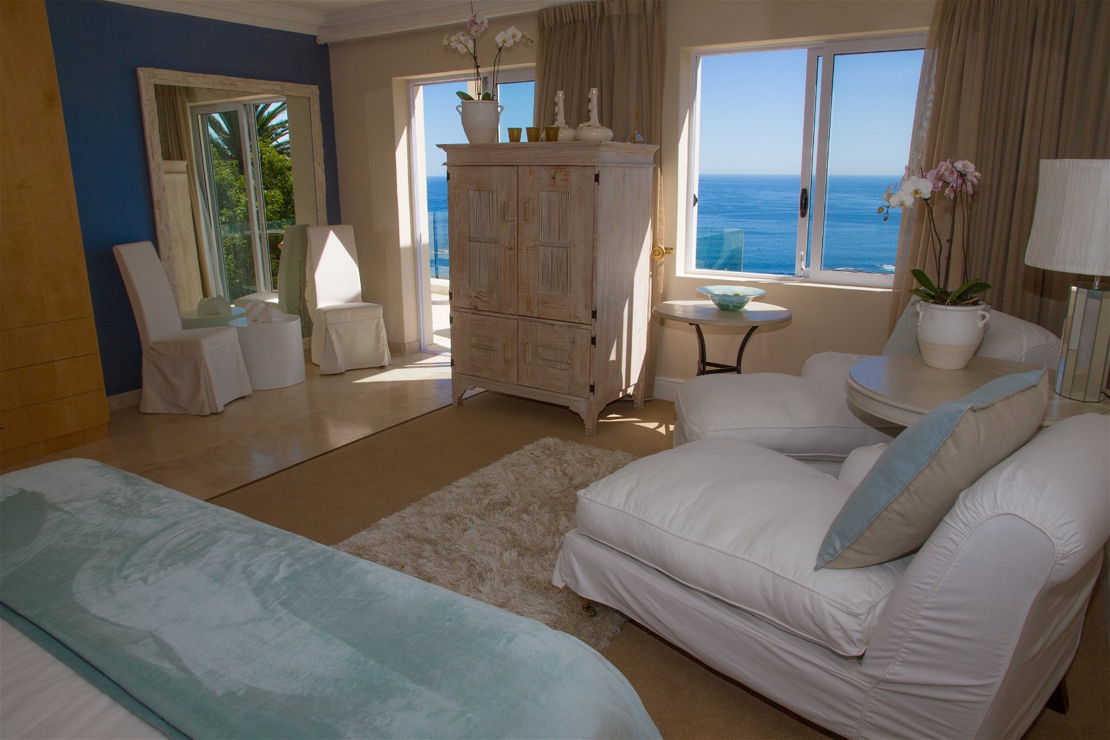 Upper Level Sea-facing Atlantic Room