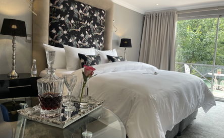 Room 1: Deluxe Mountain View