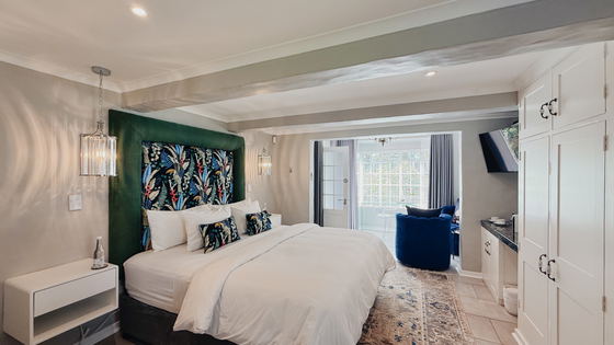 Patcham Place, Clarens Room 7