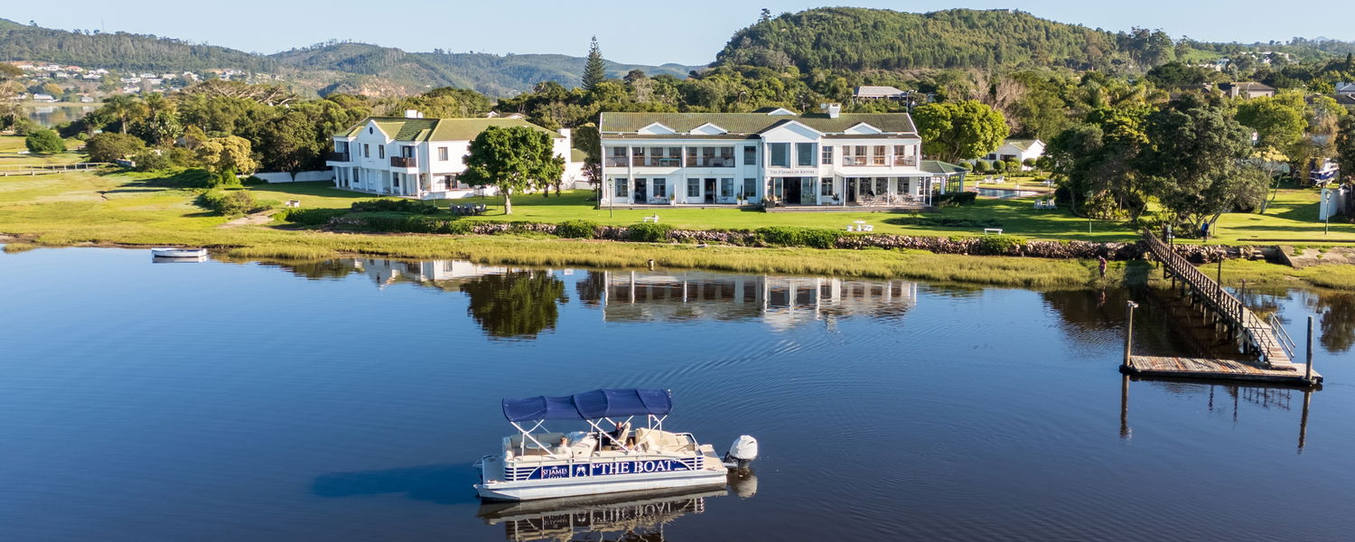 Breathtaking views on the water's edge