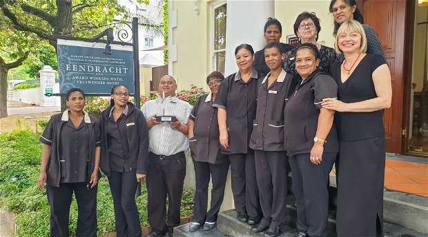 Front from left to right: Leticia Mcaba, Phumla Fethani, Carlo van Niekerk, Shirley Josephs, Sally Plaatjies, Tashlene Jordaan, Carmen Cupido, Wilmi de Villiers.  Back: Amanda Mangcam , Michelle Idzik, Hazel Hippolyte   The Eendracht winning team