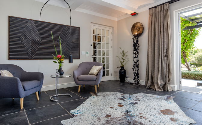 Garden Space: Zuri Suite