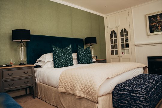 Accommodation, Franschhoek, Wine Valley, Western Cape, Superior