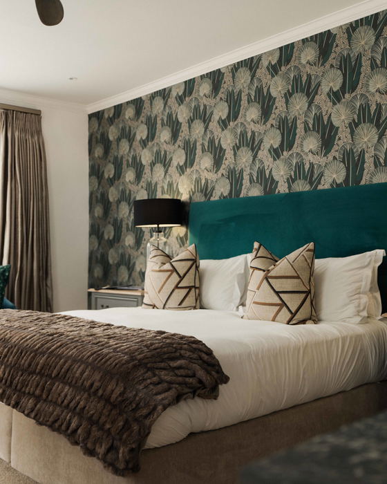 Luxury King Room 2