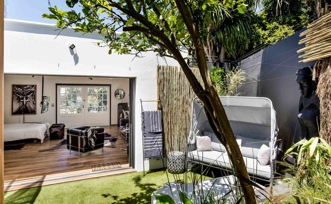 Private Garden: Lerato Suite