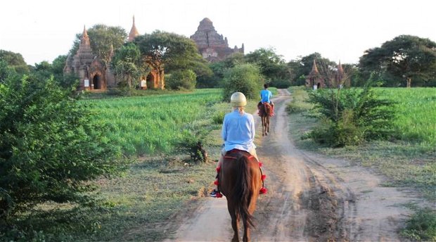 Horse Riding at Bagan Horse Riding at Bagan