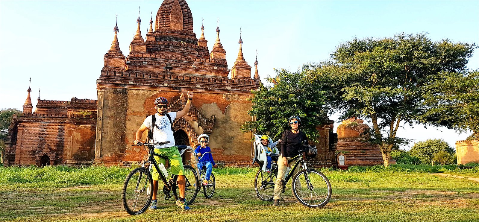 Family Group Tour in Myanmar