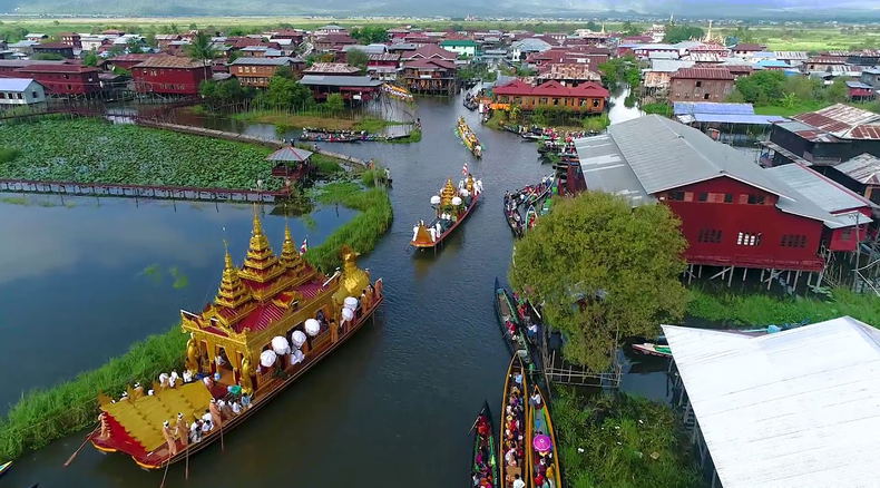 Inle Phaung Daw Oo Pagoda Festival Inle Phaung Daw Oo Pagoda Festival