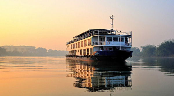 cruise in myanmar cruise in myanmar