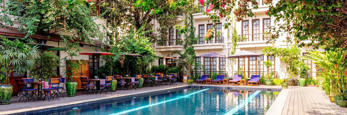 Savoy Hotel swimming pool