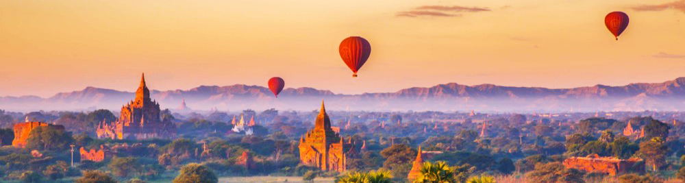 Sunrise at Bagan