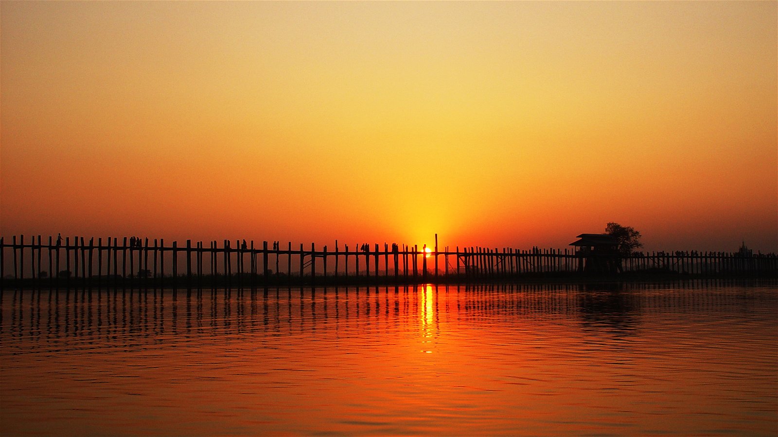 U Bein Bridge