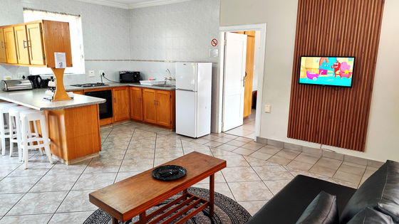 One bedroom apartment upstairs