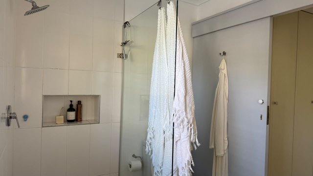 Walk-in shower