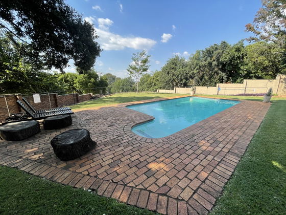 Refreshing look over the pool