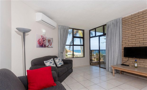 Modern, Self catering Accommodation on Ballito Boardwalk.