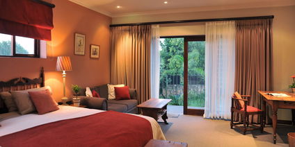 Ultra Luxury Suite (The Cape Room)