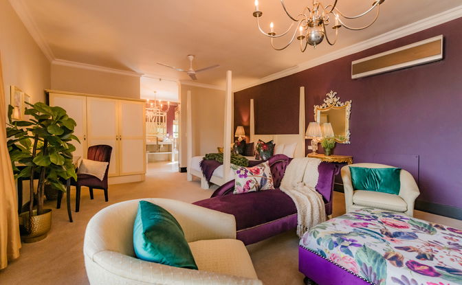 Amethyst Luxury Grand Suite 