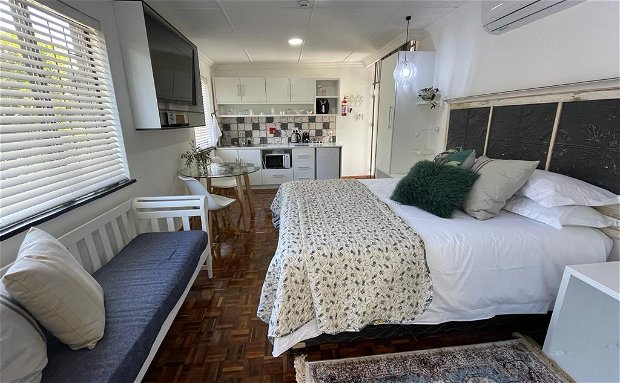 Inbloem Self-Catering Queen Room