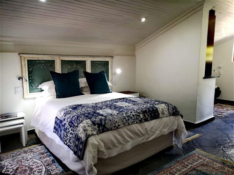 Room 8 - In Bloem Self-Catering