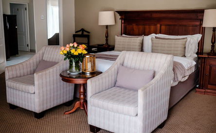 Luxury Suite 7