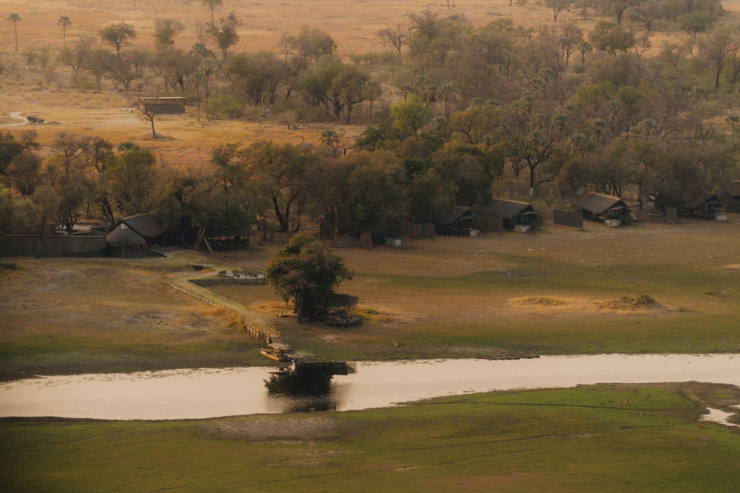 wide angle aerial view of Belmond Eagle Island Lodge