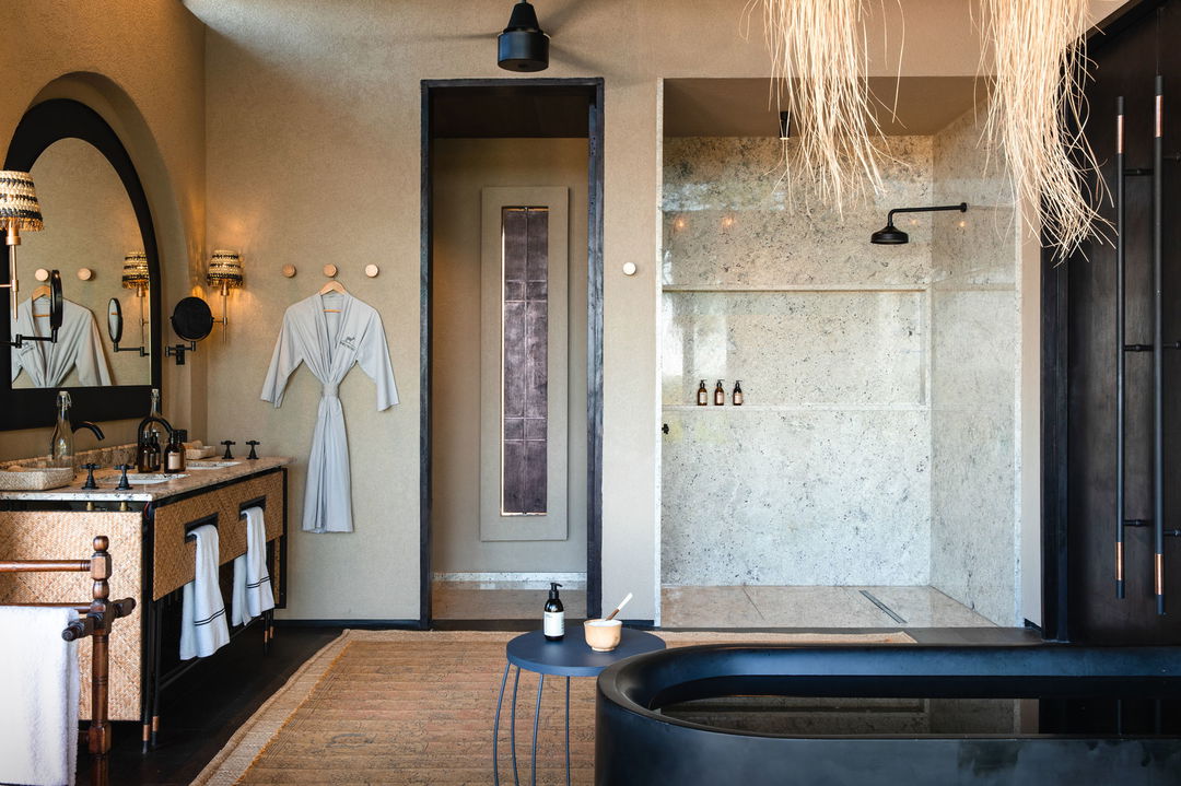 bathroom view of a vista suite at Chichele Presidential Camp Zambia