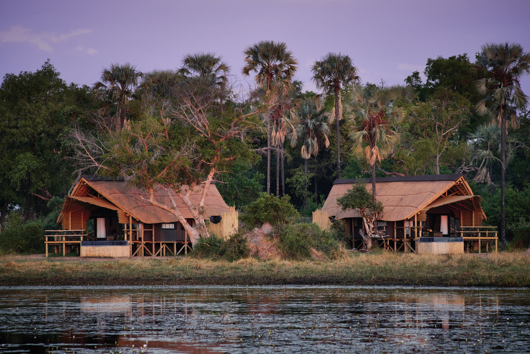 luxury suites at eagle island lodge from delta side