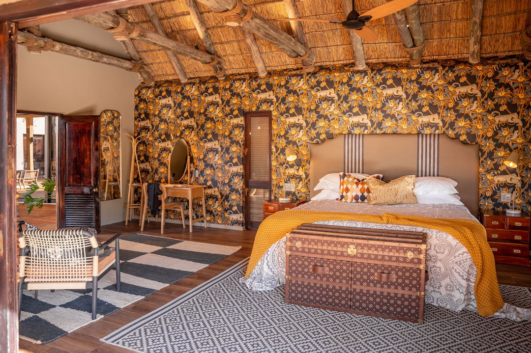 interior view of luxury safari room at Kamara house Thornybush