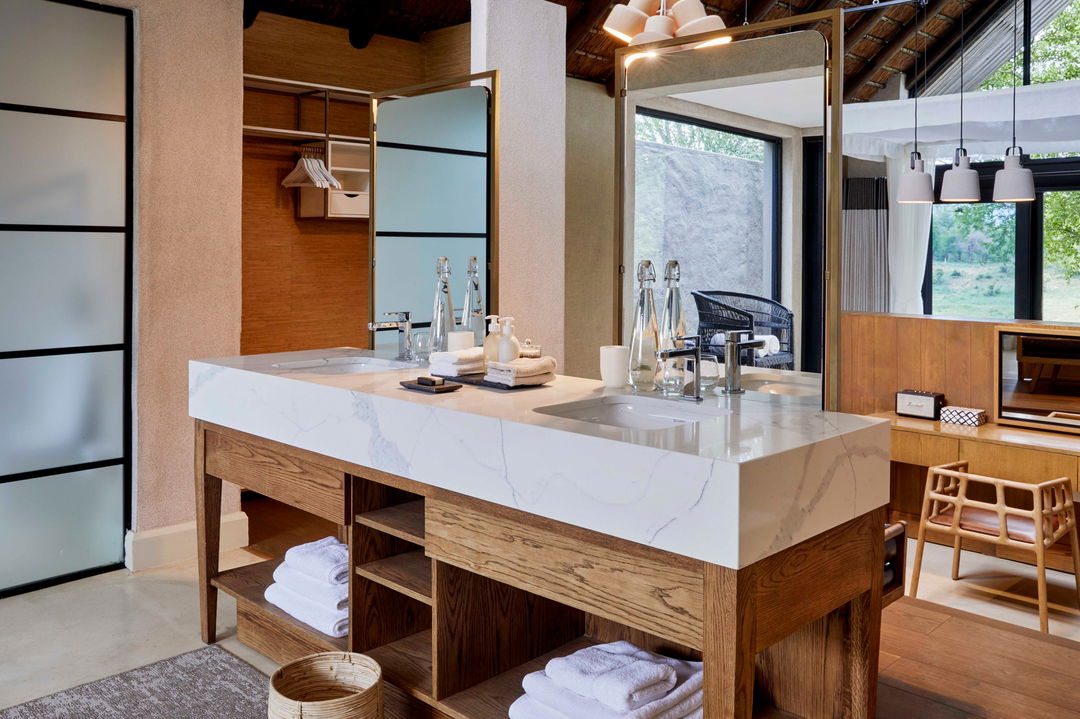 Lion Sands Ivory Lodge suite vanity