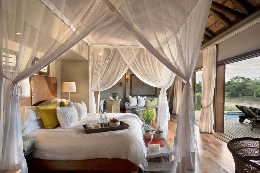 suite bedroom view of Narina lodge Lion Sands