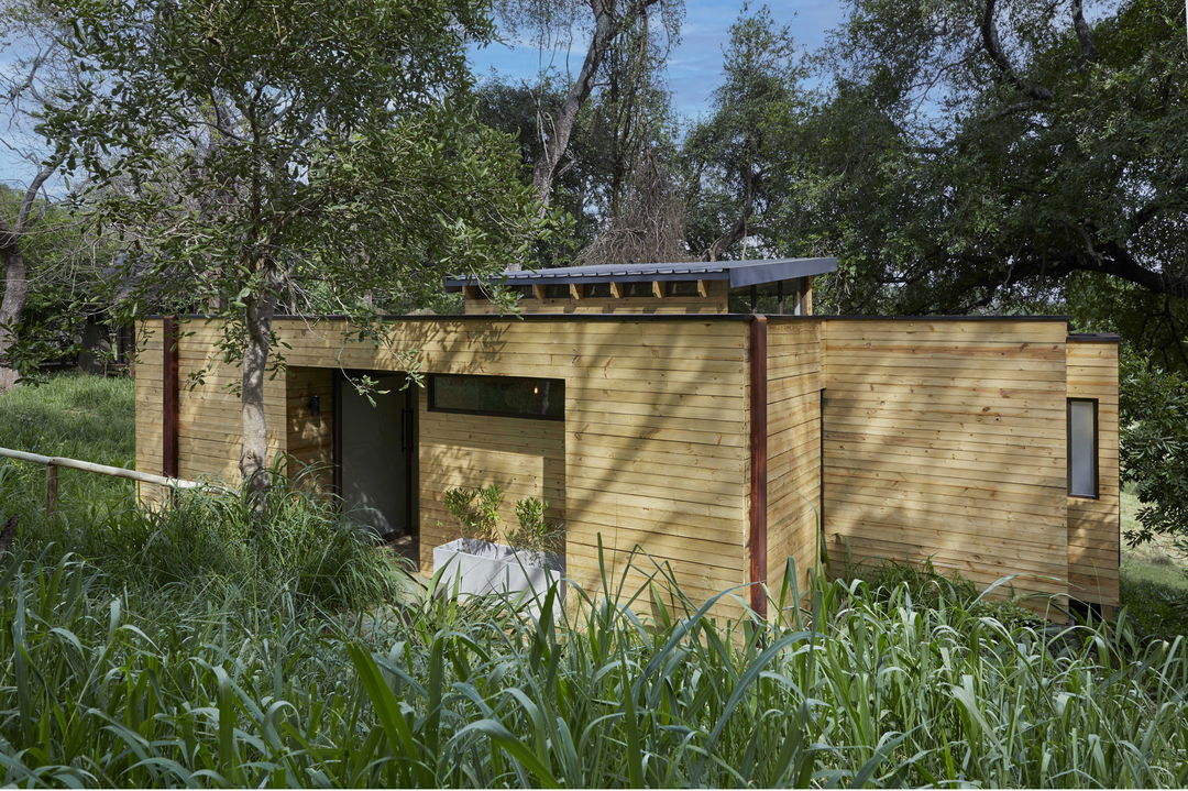 exterior view of modern Narina lodge spa lion sands