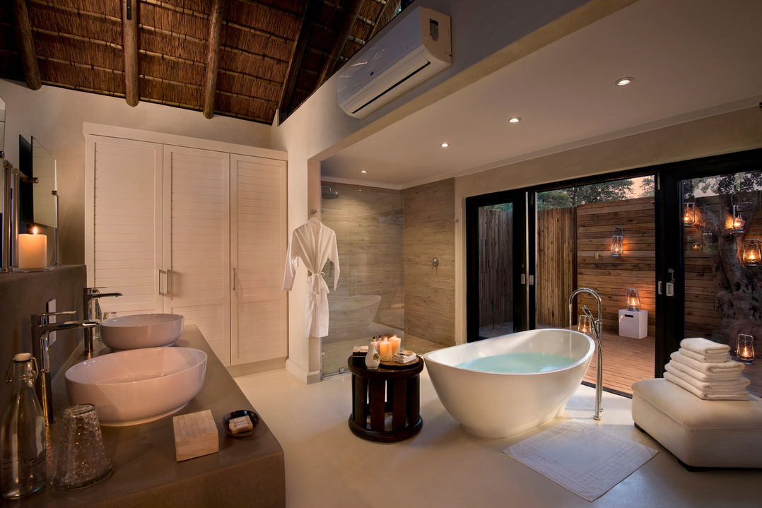 bathroom view of suite at River lodge lion sands