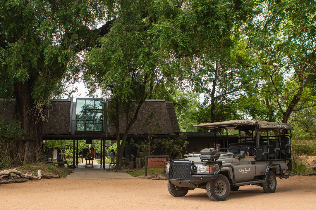 River lodge reception at Lion Sands Game Reserve