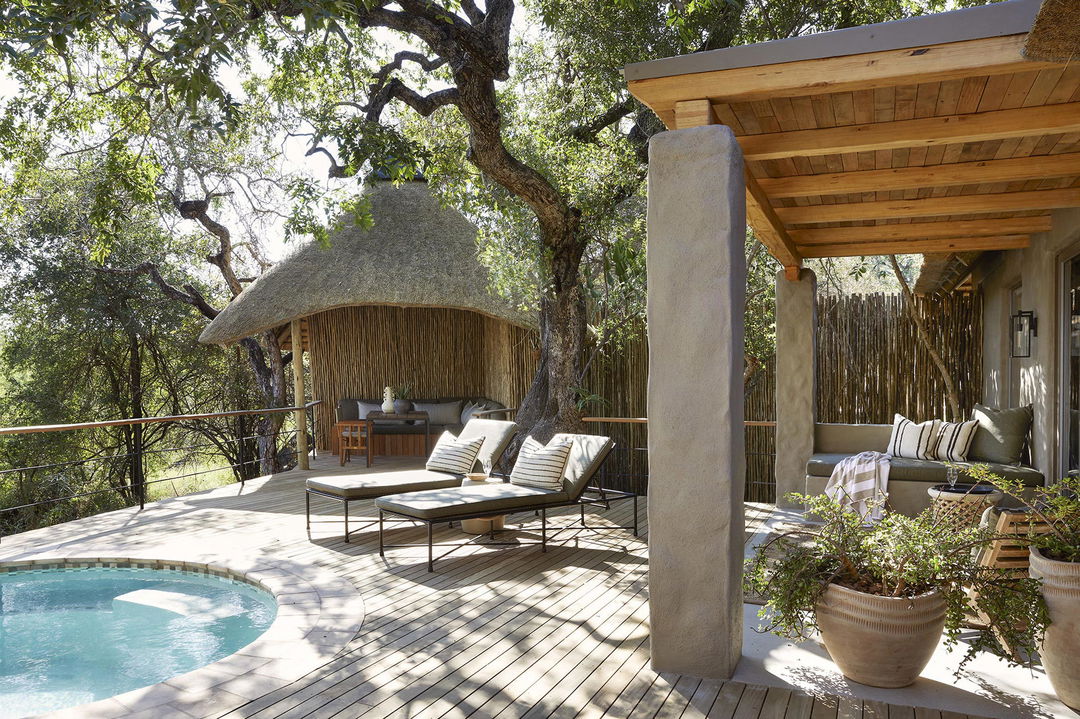 founders camp family suite deck and splash pool Londolozi game reserve