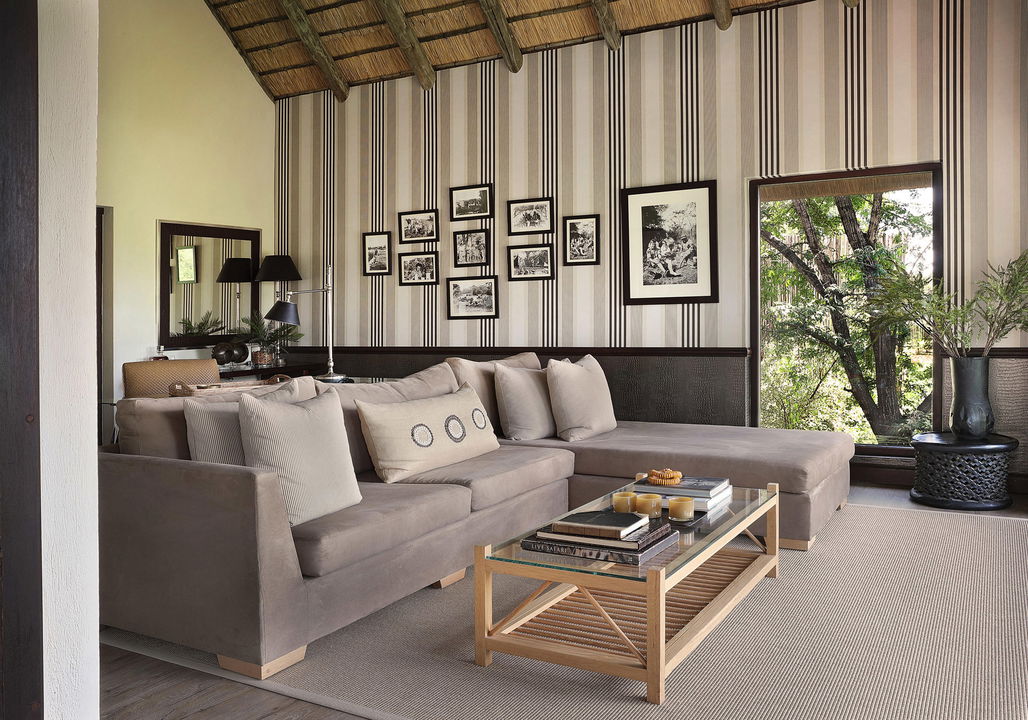 lounge area inside suite of pioneer camp Londolozi