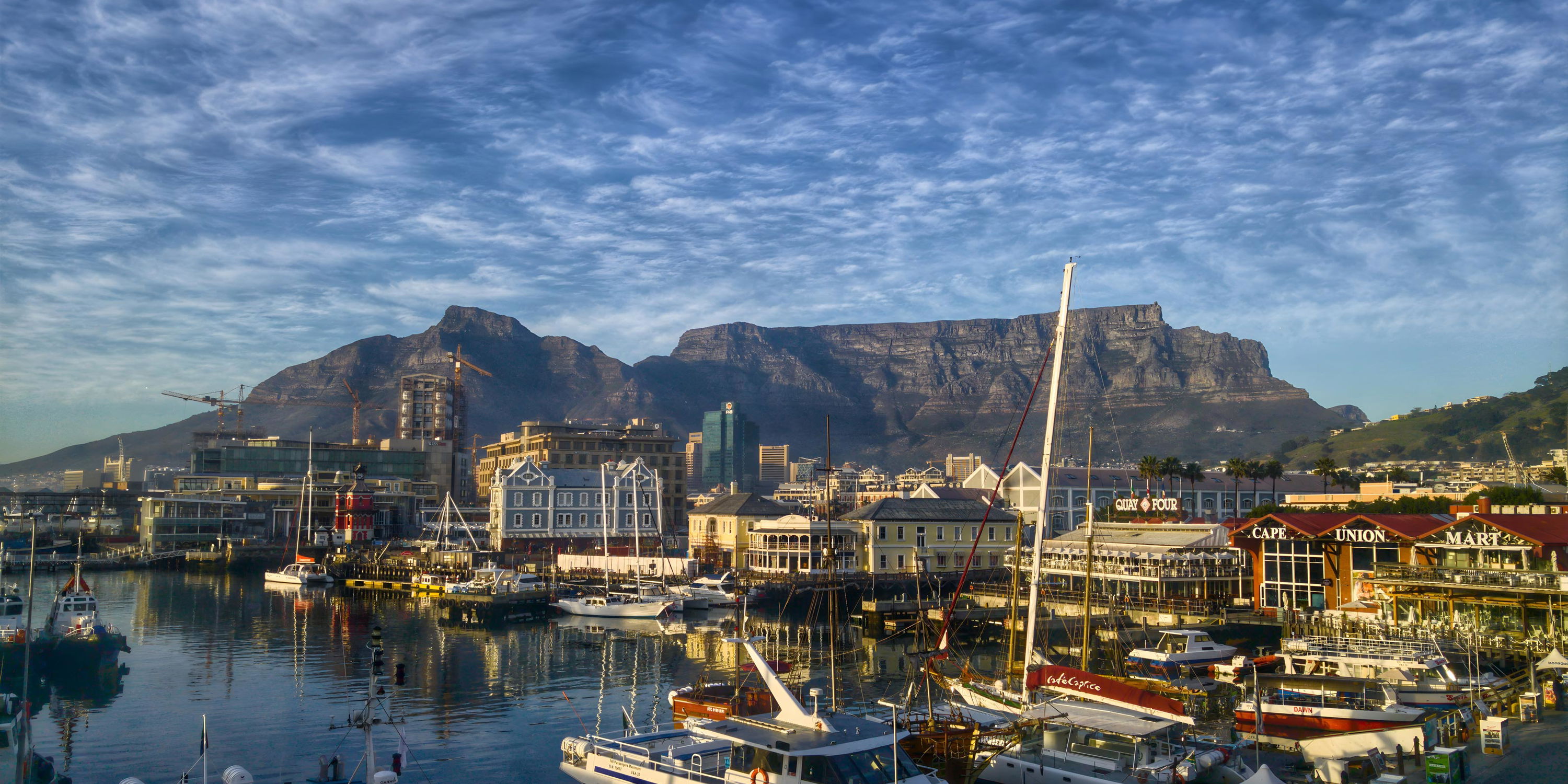 Victoria and Alfred Waterfront in Cape town with Table Mountain in backdrop 