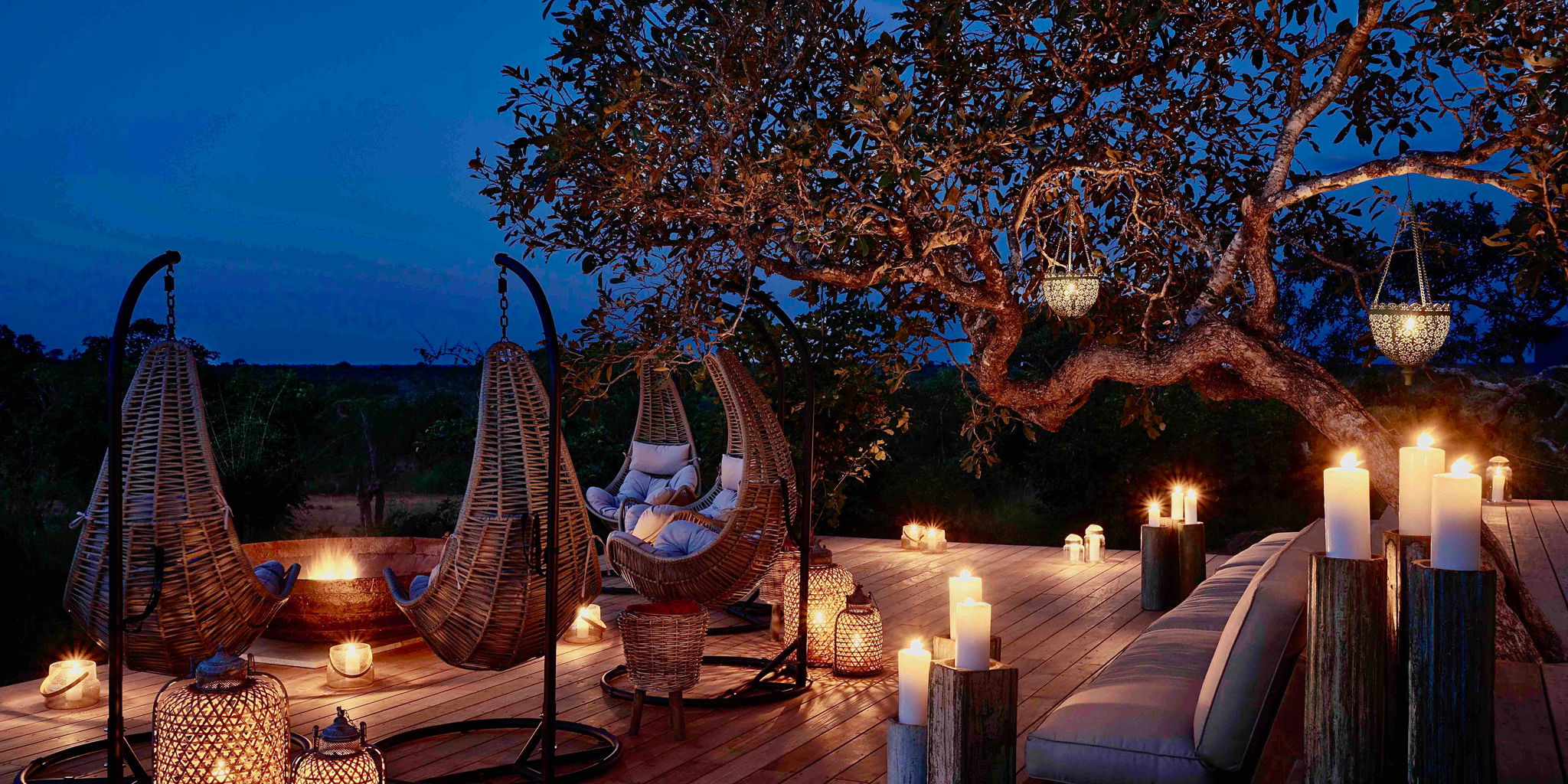 night view of the main viewing deck at royal malewane