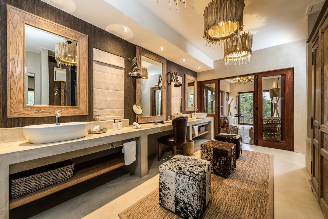bathroom view of sabi sabi bush lodge luxury villa