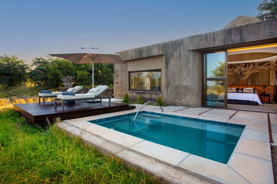 pool on outside of amber villa at sabi sabi earth lodge