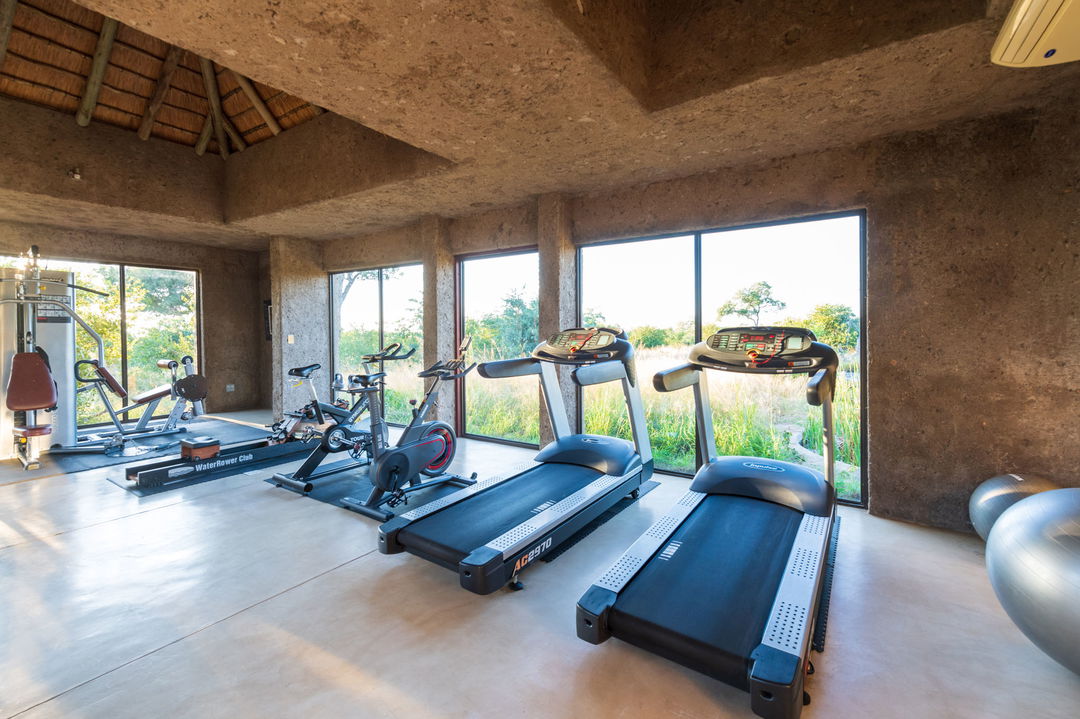gym facilities at sabi sabi earth lodge