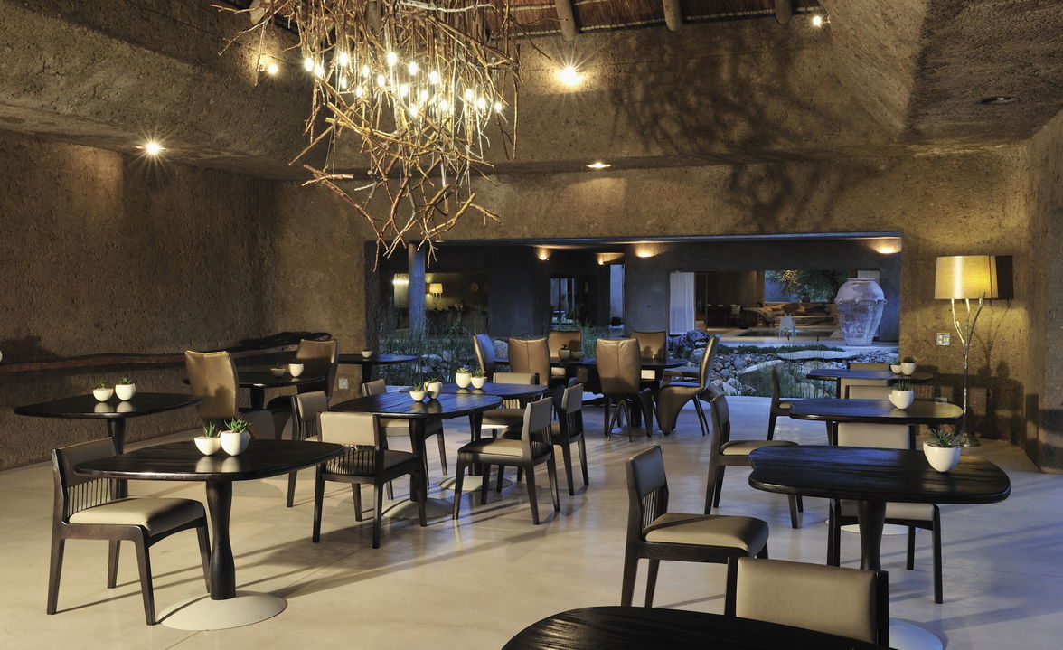 dining area of main lodge at sabi sabi earth lodge